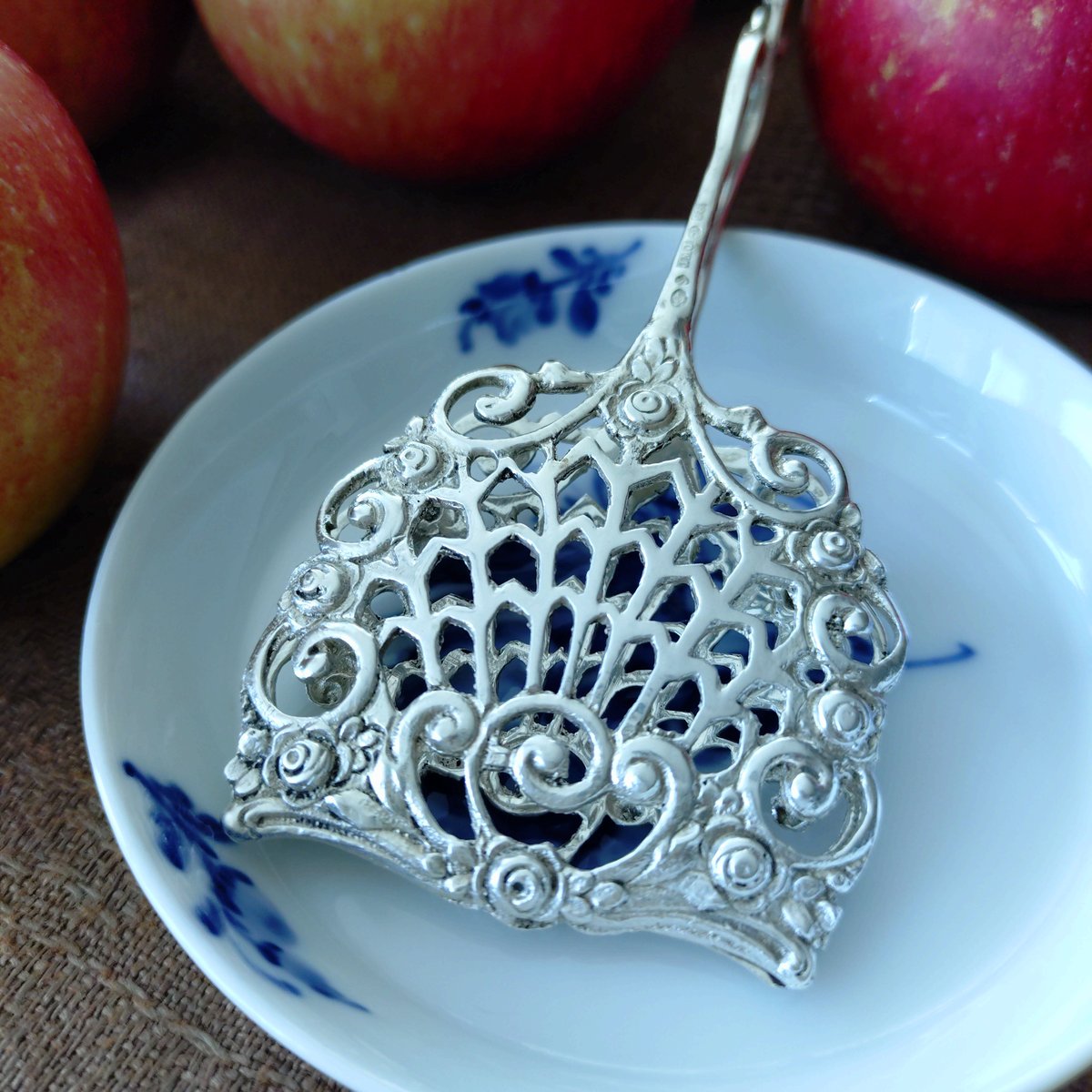 fit=scale-down,w=1200