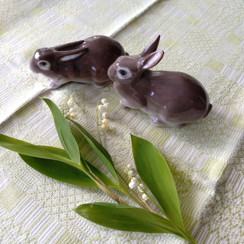 Bing＆Grondahlビングオーグレンダールの茶色うさぎ🐰は体長約12.8㎝L
