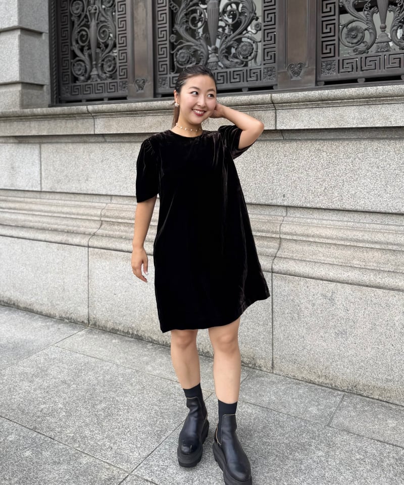 ベルベットミニワンピース(ブラウン) | Syell Raffiné