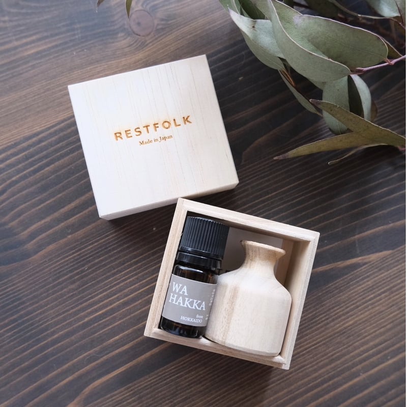 和ハッカ/エッセンシャルオイル ウッドディフューザーセット | リスノ