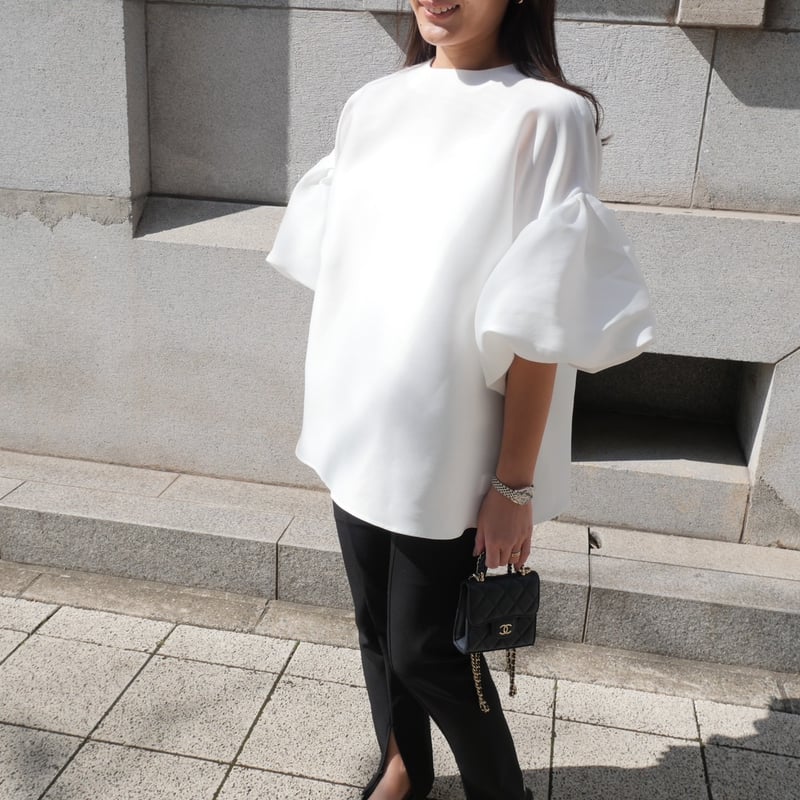 Whip Ballon Sleeve BL white | HEVE