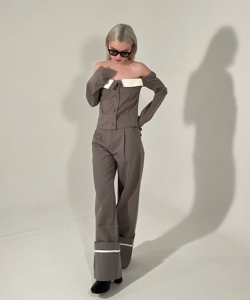 offshoulder setup | KISS THE CLUB