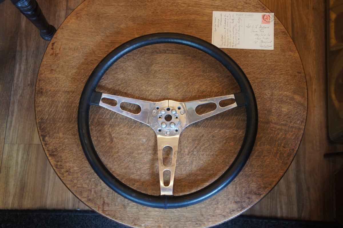 レザーステアリング ハンドル イギリス ビンテージ | Antiquesティンズ