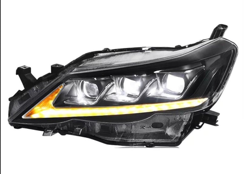 TOYOTA GRX130 マークX / 前期3眼ヘッドライト レッドアイ
