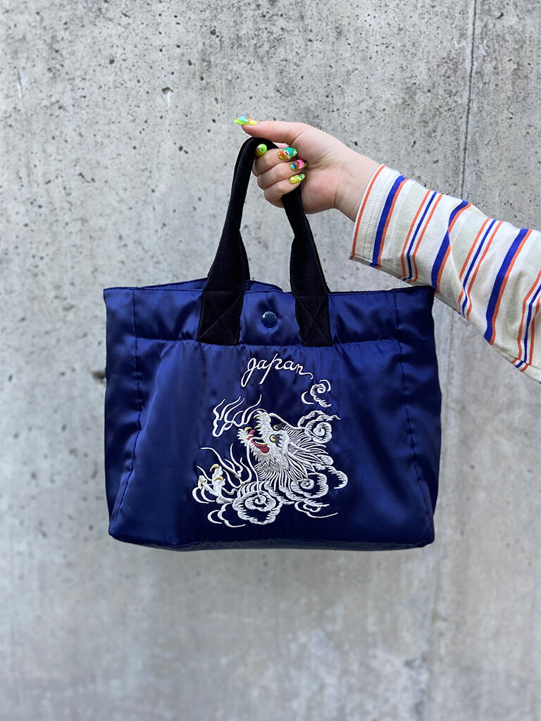スカ トートバッグ 「Dragon」柄 | I wanted this!
