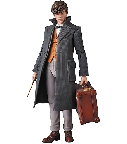 Amazon.co.jp: MAFEX マフェックス ファンタスティック・ビーストと