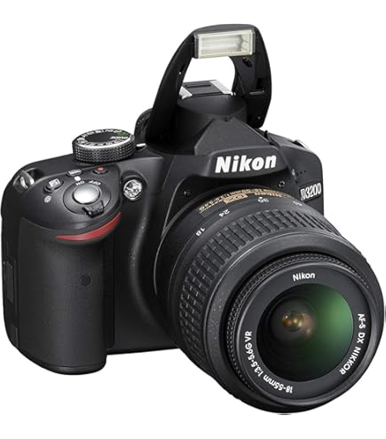 Amazon | Nikon デジタル一眼レフカメラ D5000 レンズキット D5000LK