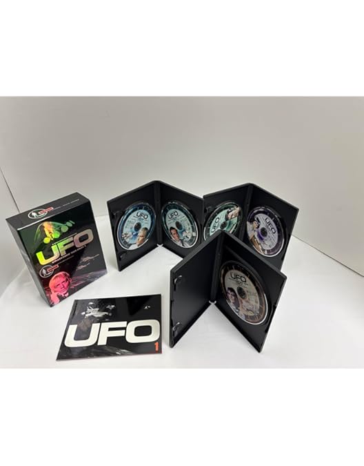 Amazon.co.jp: 謎の円盤UFO ブルーレイ・コレクターズBOX(初回生産限定