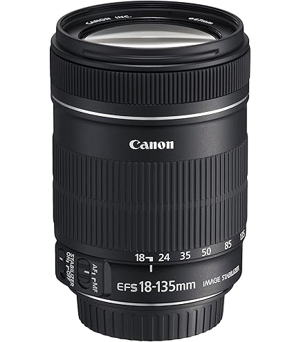 Amazon.co.jp: Canon EF Lens EF-S 18-135mm f/3.5-5.6 IS Digital