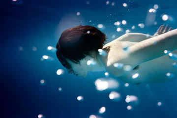 Ryan Mcginley. Photographs by Ryan McGinley. 1-931885-52-4 - photo-eye