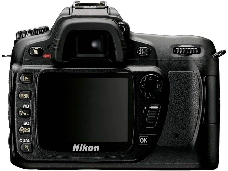 Nikon D80 Kit 10.2-megapixel digital SLR camera with 18-135mm Zoom