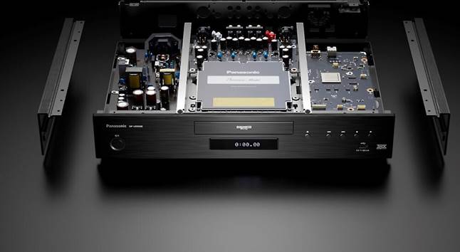 Panasonic DP-UB9000 4K Ultra HD Blu-ray player with Wi-Fi at