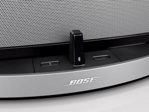 Bose® SoundDock® 10 Bluetooth® digital music system with iPhone