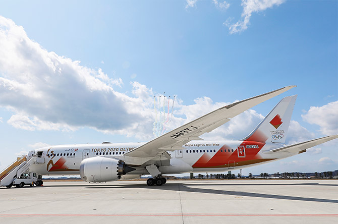 東京2020オリンピック聖火特別輸送機モデルプレーン特集| ANA