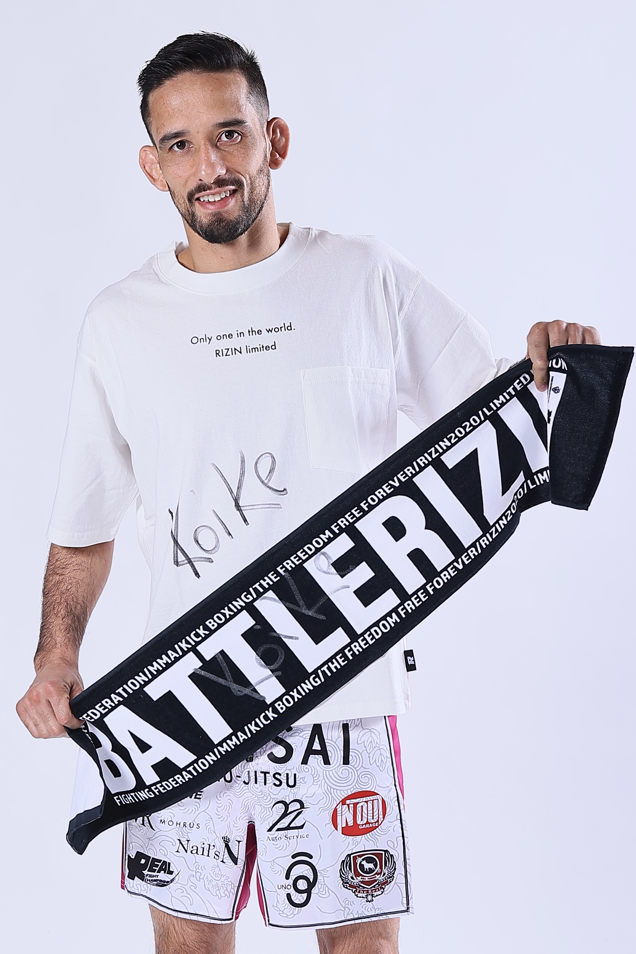 HATTRICK（ハットトリック）-選手の想いをファンへ届ける公式