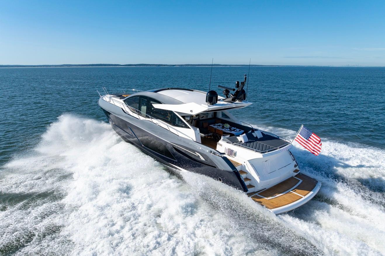Sunseeker Predator 74 2020 