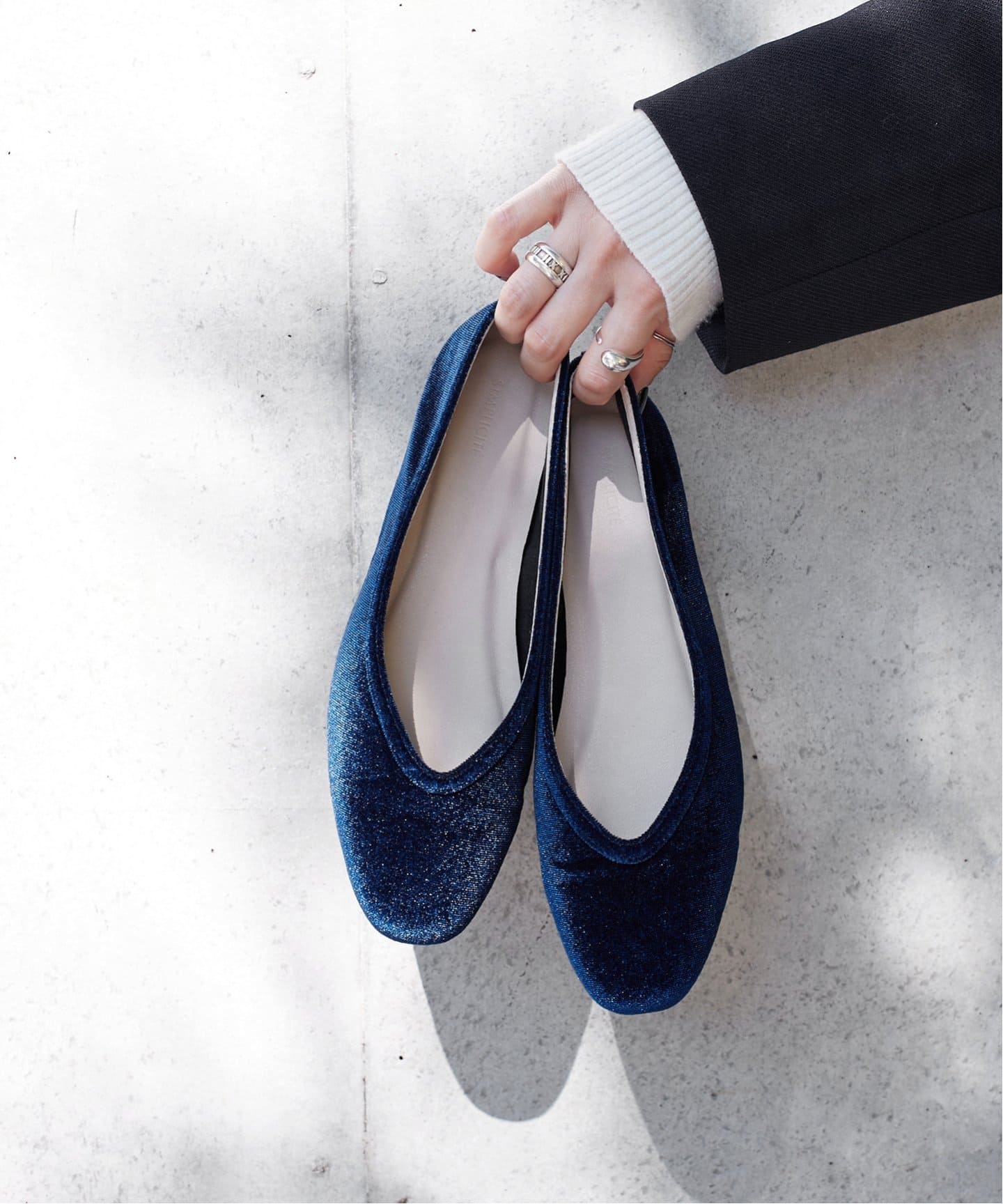 ベロアフラットシューズ（フラットシューズ）｜B.C STOCK（ベーセー