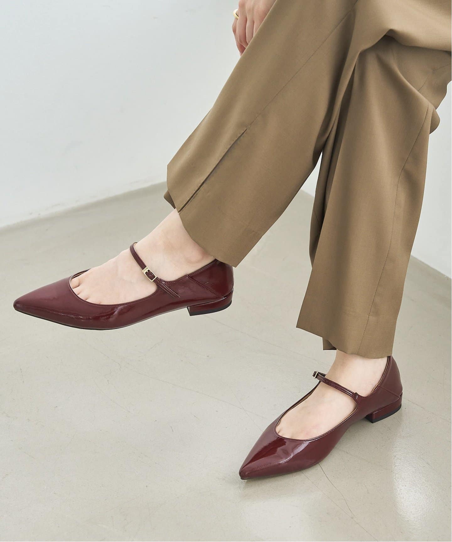 追加》ポインテッドワンストラップフラット（フラットシューズ）｜LE