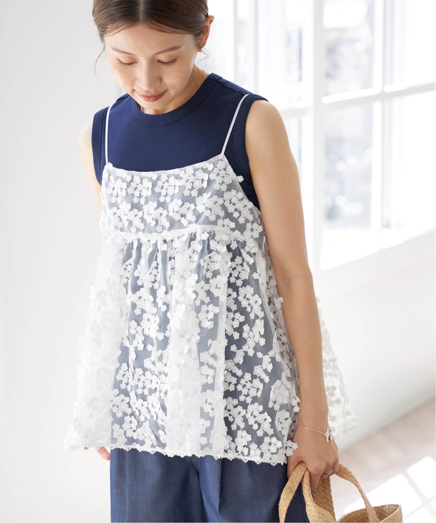 フラワーエンブロイダリー キャミソール（キャミソール）｜IENA