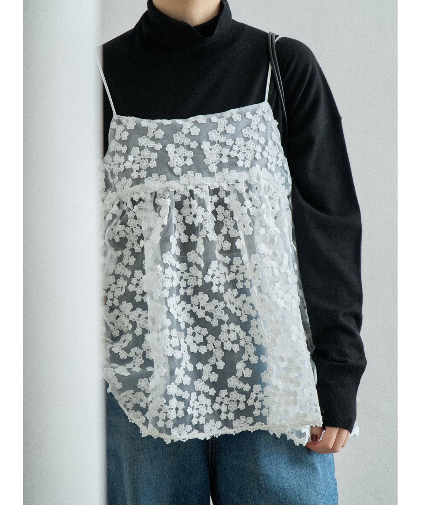 WEB限定/追加2》フラワーエンブロイダリー キャミソール（キャミソール