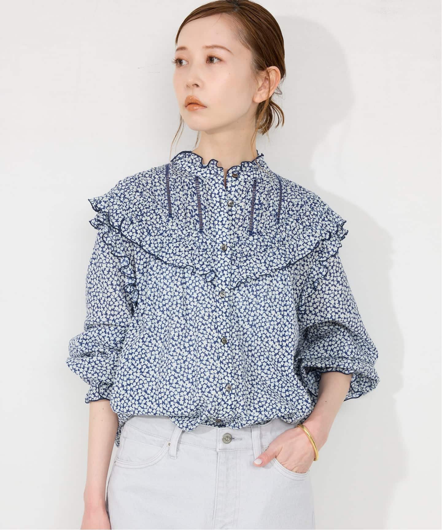 WEB限定》フリルピンタックブラウス（シャツ／ブラウス）｜SLOBE IENA