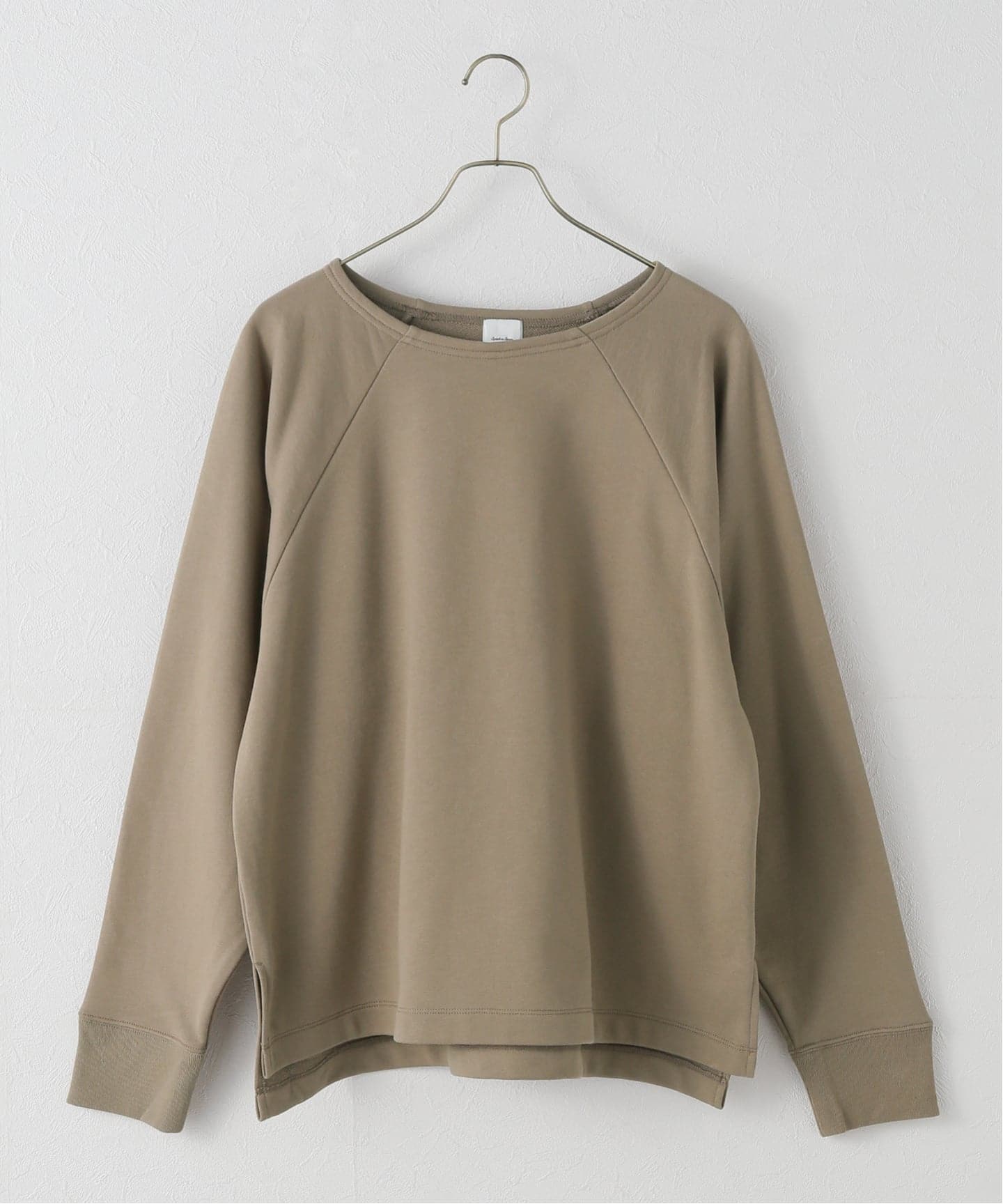 一部店舗+WEB限定》ボートネックワイドプルオーバー（Tシャツ