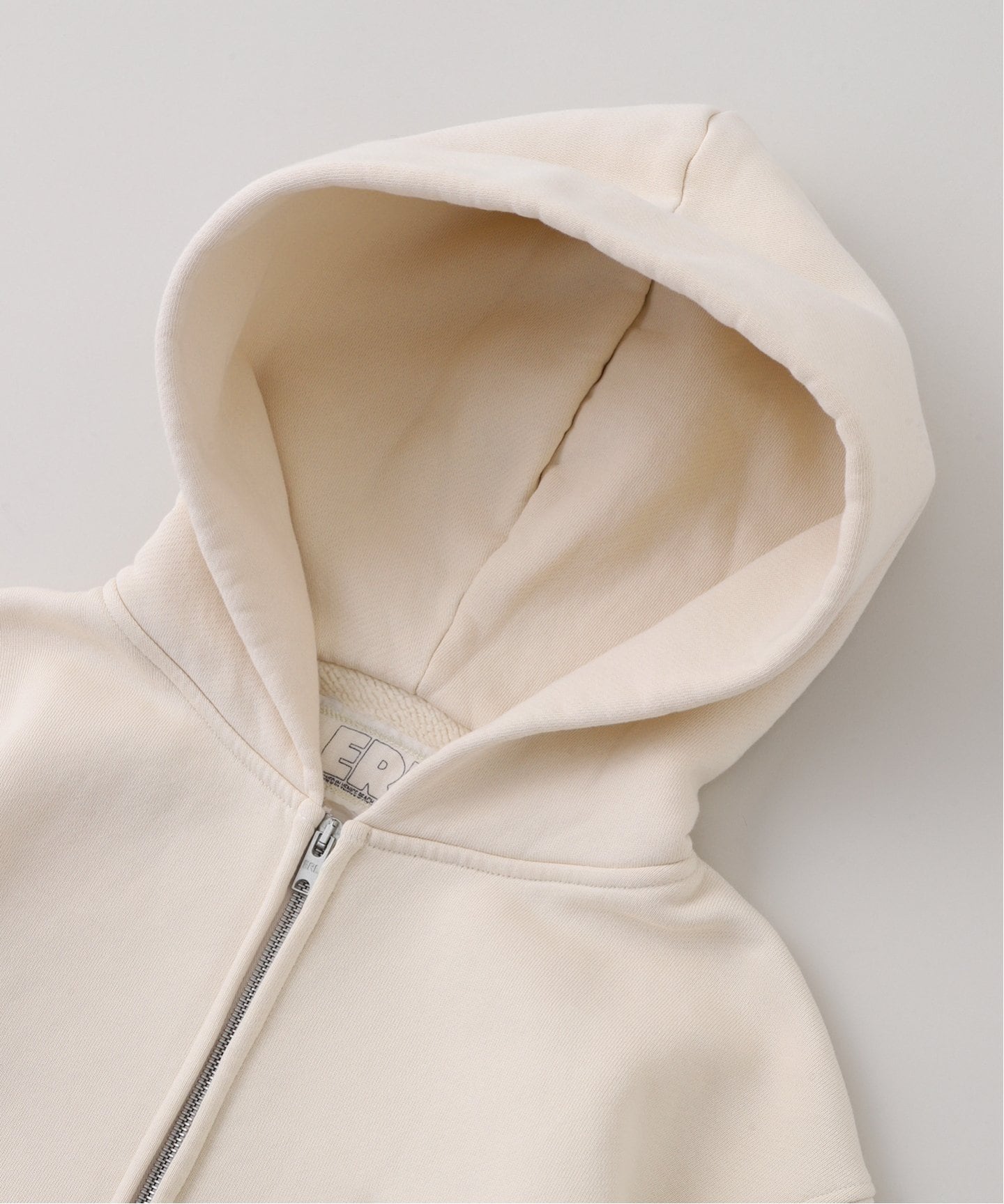 ERL / イーアールエル UNISEX VARSITY ZIP-UP HOODIE KNIT（パーカー