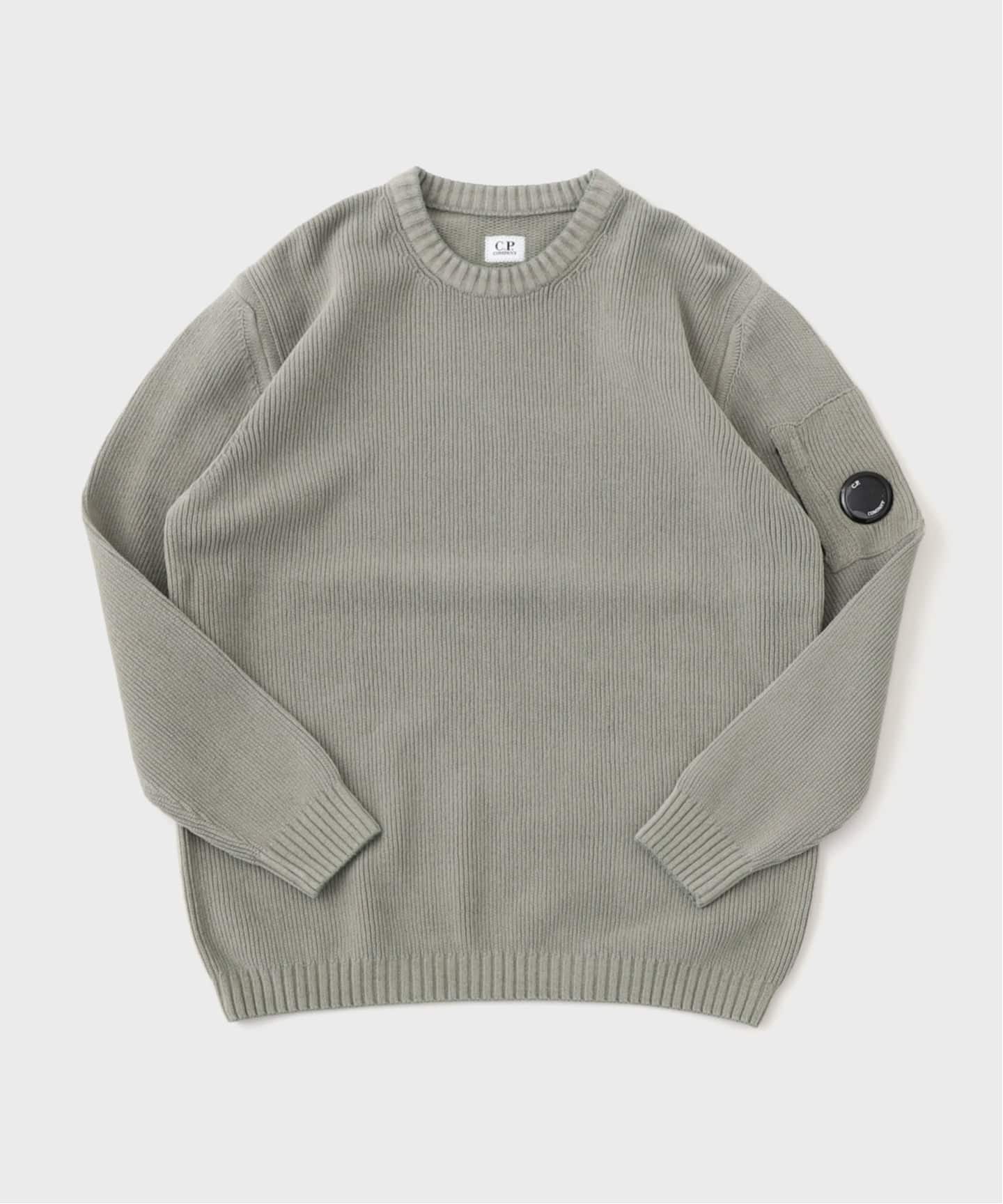 C.P. Company / シーピーカンパニー KNW CREW NECK IN CHENILLE COTTON