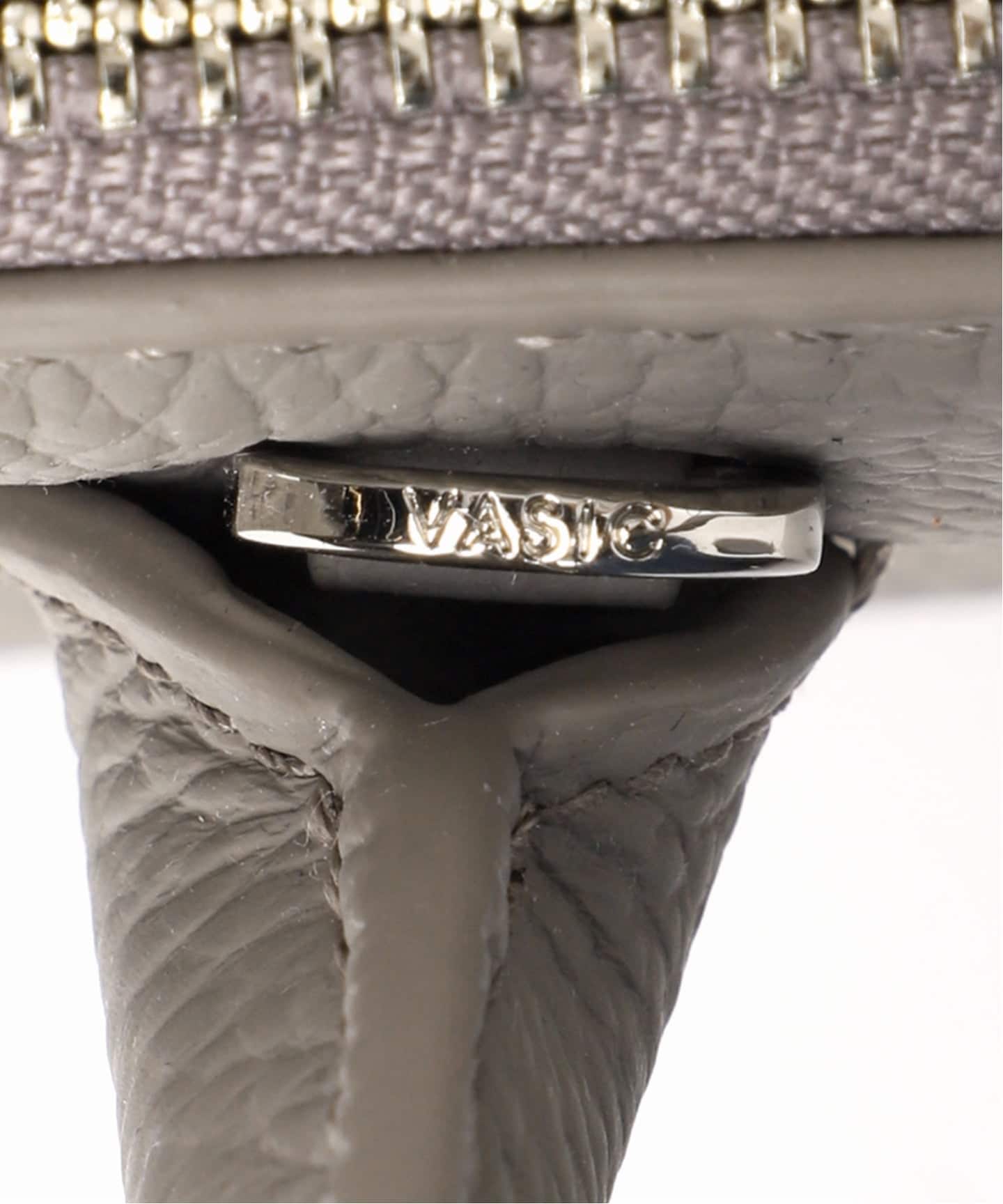 一部店舗+WEB限定》VASIC / ヴァジックCargo mini mini（ショルダー