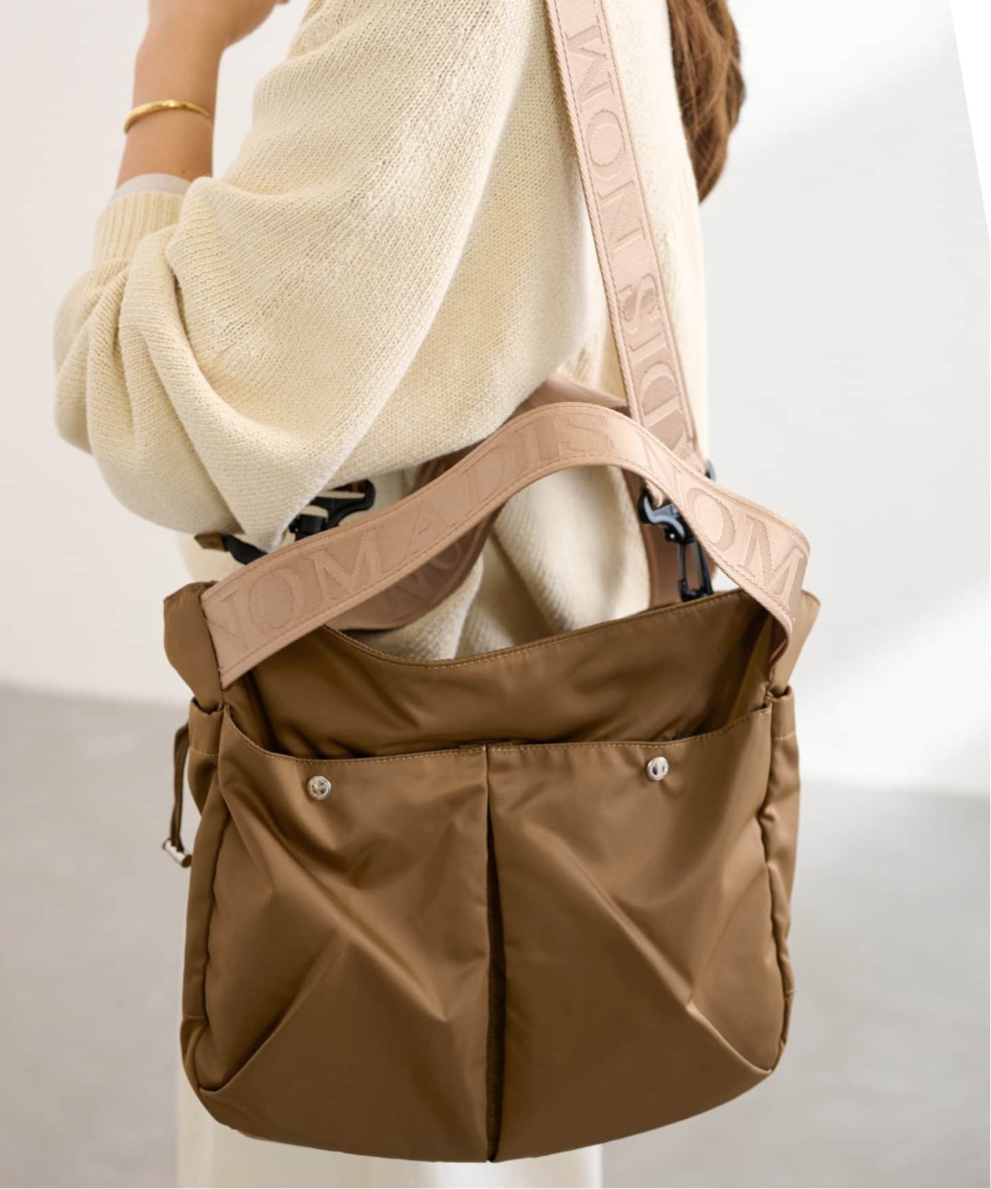 ≪追加≫NOMADIS/ノマディス BASQUE M SLD 2（ショルダーバッグ