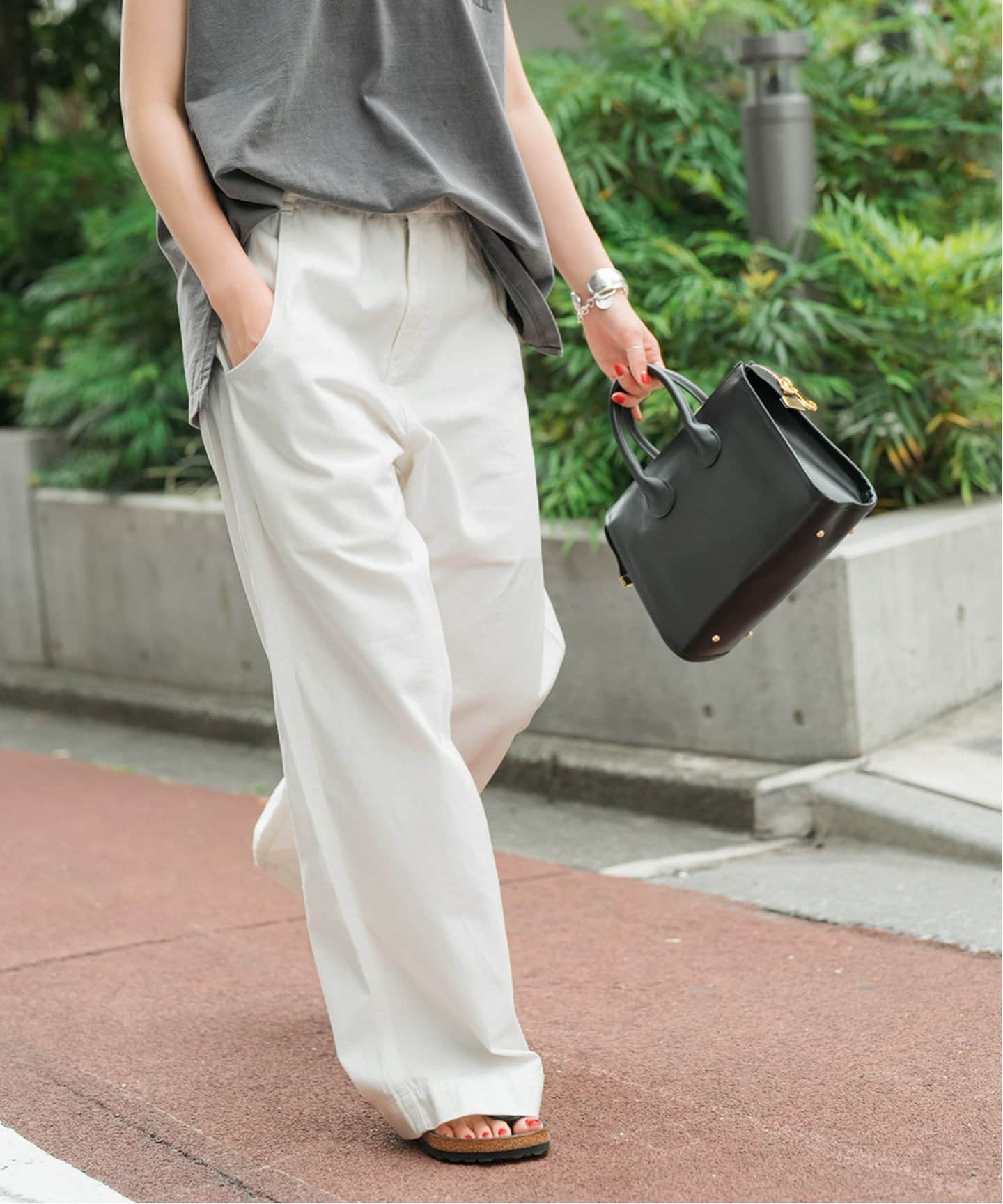 追加》ギャザーチノ（チノパンツ）｜Spick and Span（スピック＆スパン