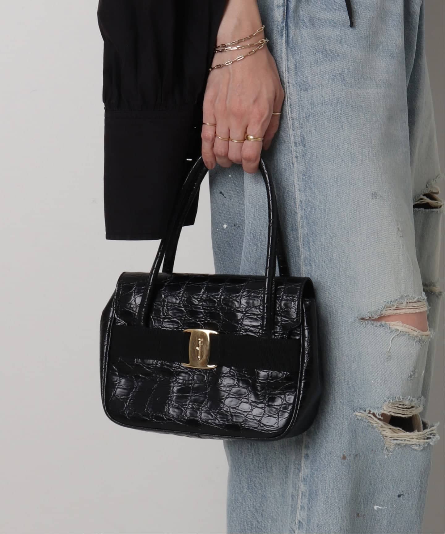 VINTAGE FERRAGAMO/フェラガモ】 Vara 2wayバッグ（ハンドバッグ