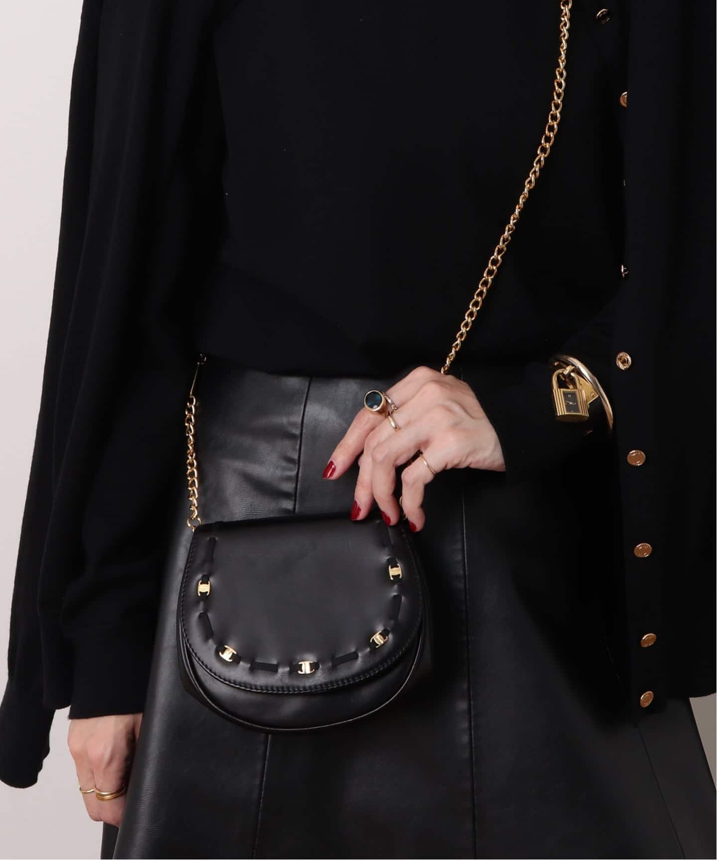 VINTAGE FERRAGAMO/フェラガモ】 Vara チェーンショルダー ミニバッグ