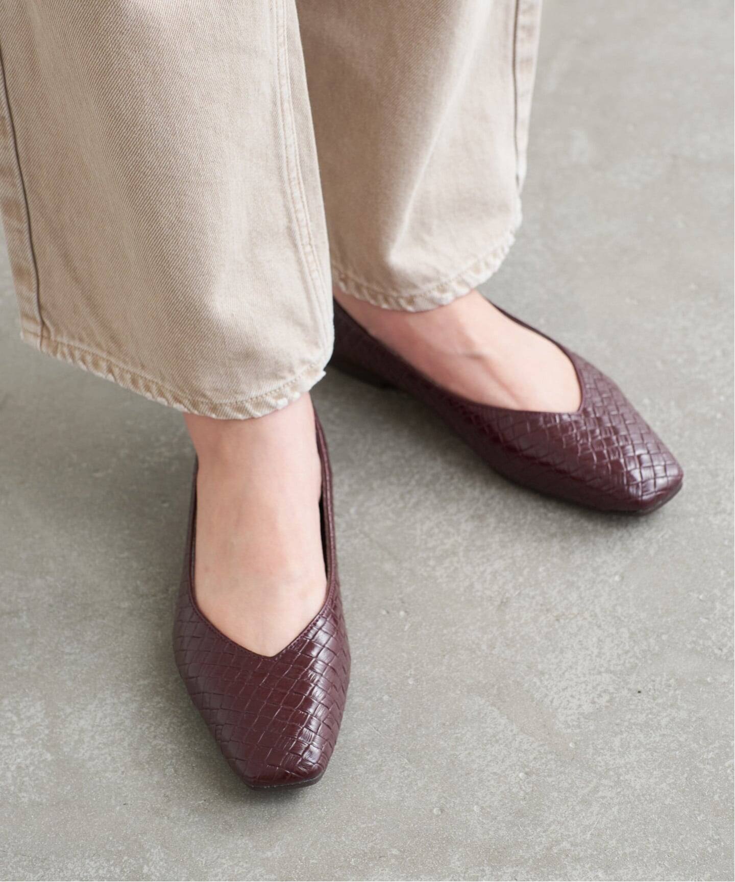 ≪追加≫スクエアVカットフラット（フラットシューズ）｜LE TALON（ル