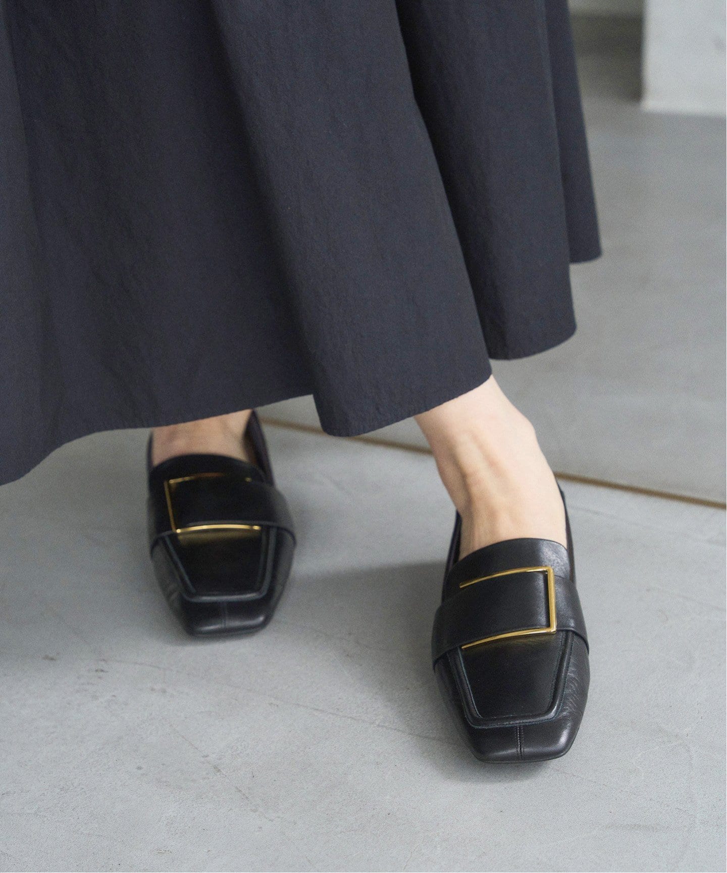 追加》レザースクエアメタルバックルローファー（ローファー）｜LE