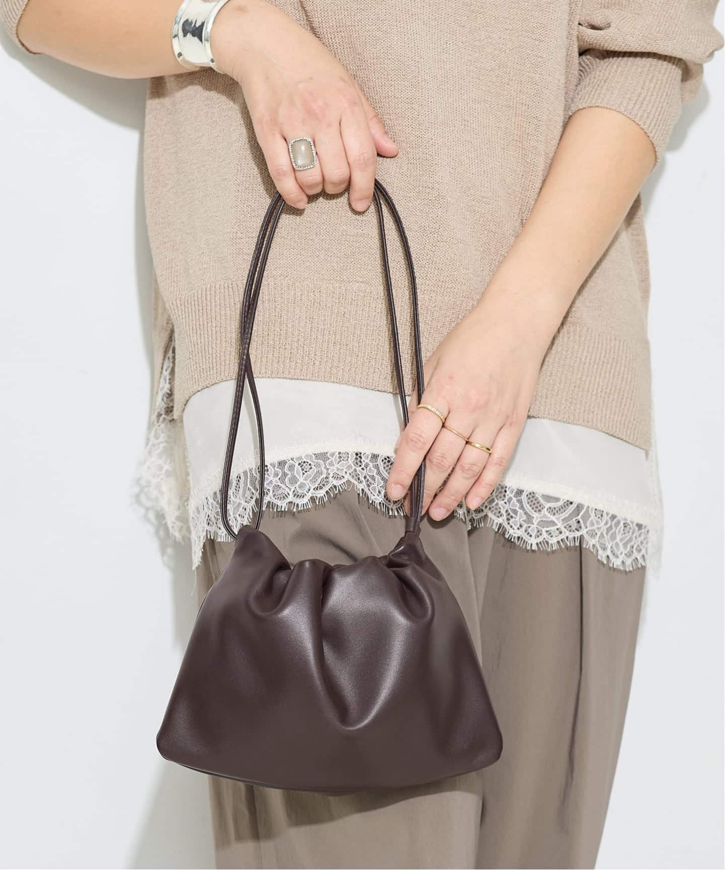 予約》【NOTHING WRITTEN/ナッシングリトゥン】NELLA STRAP BAG