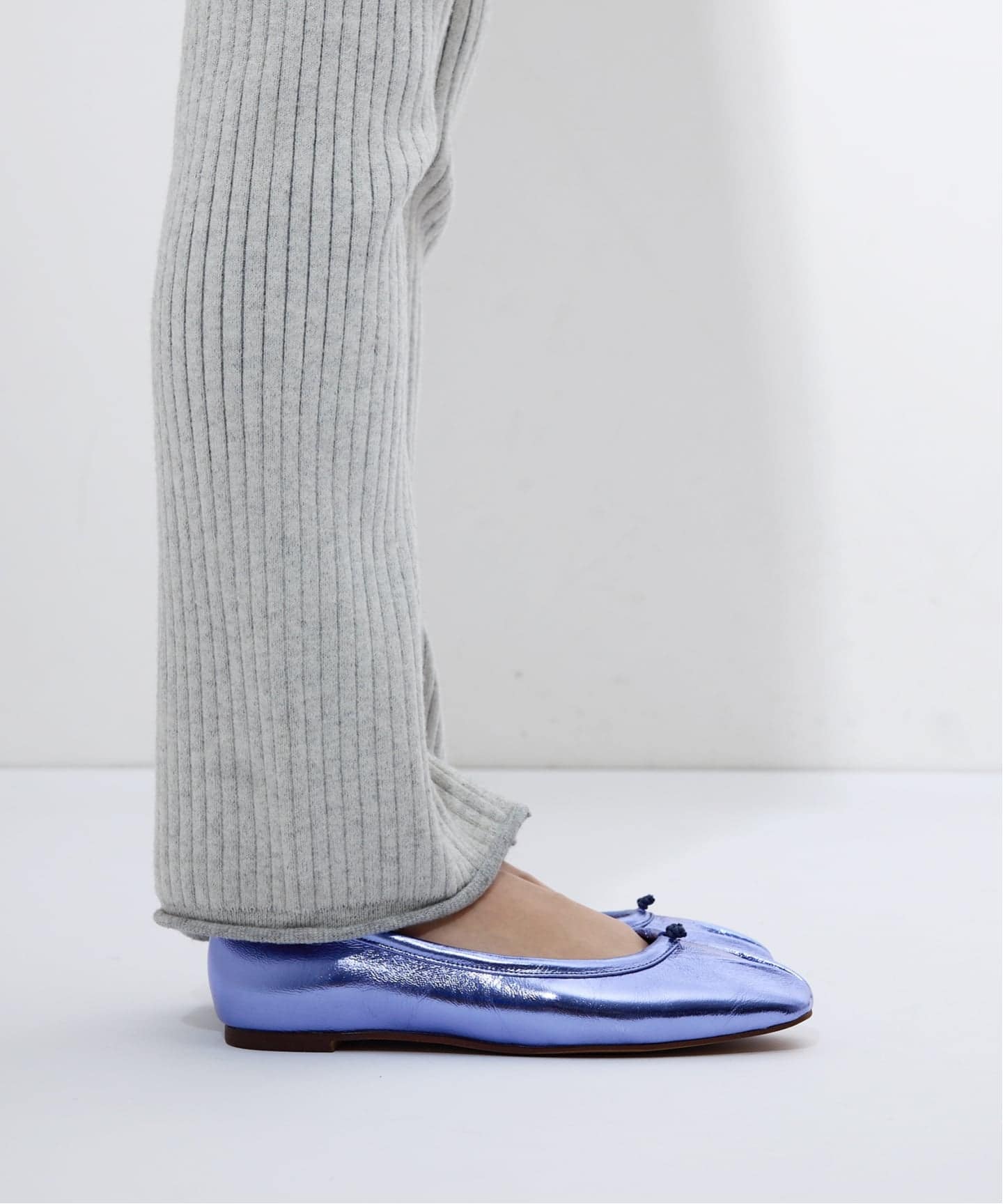 追加》GRISEレザースクエアプリーツフラット（フラットシューズ