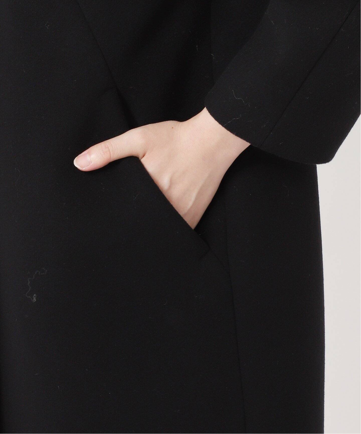 MTRウールカシミヤミニマルVコート（ノーカラーコート）｜NOBLE