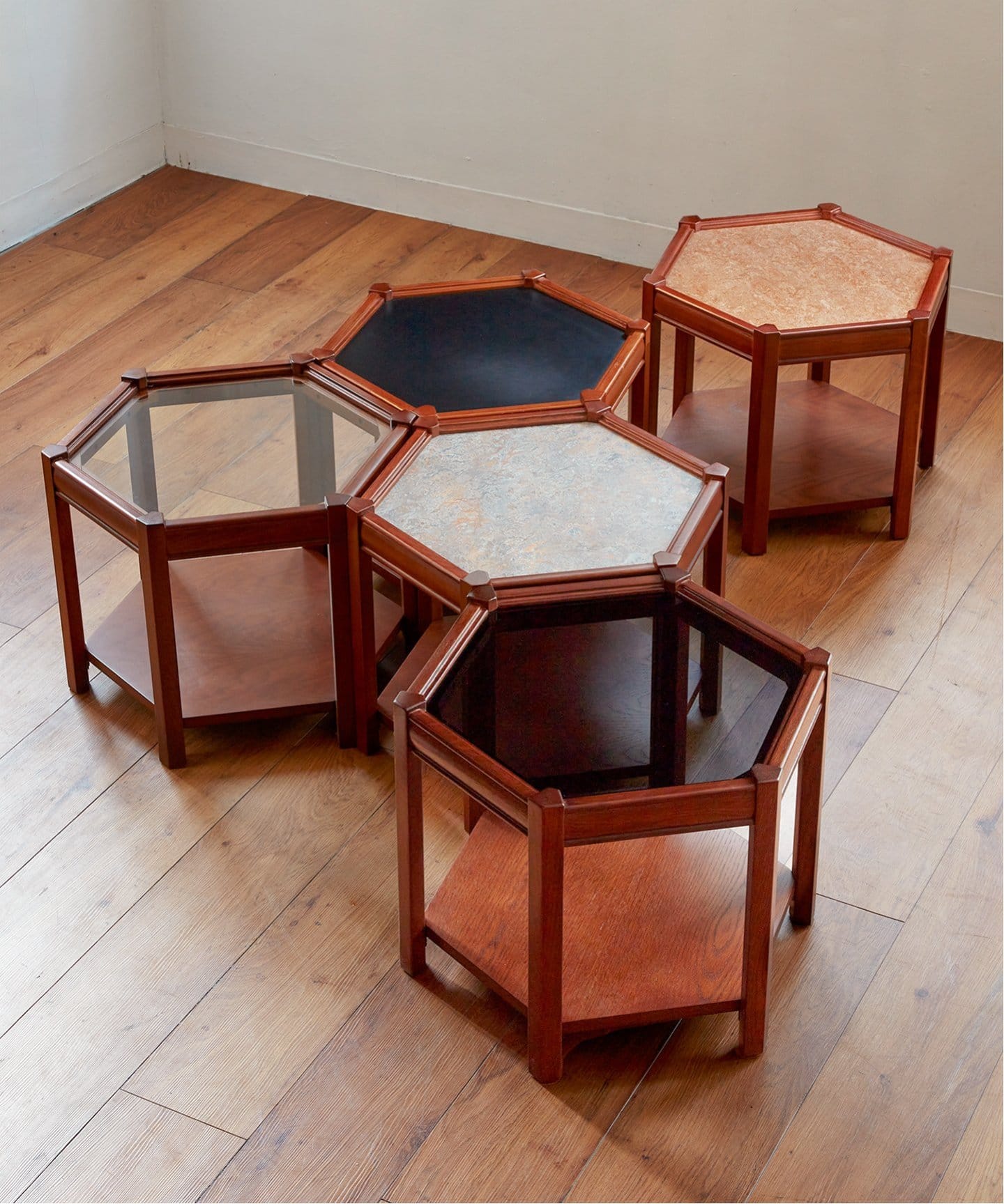 BROOKS HEXAGON TABLE ベージュ ブルックスヘキサゴン（テーブル