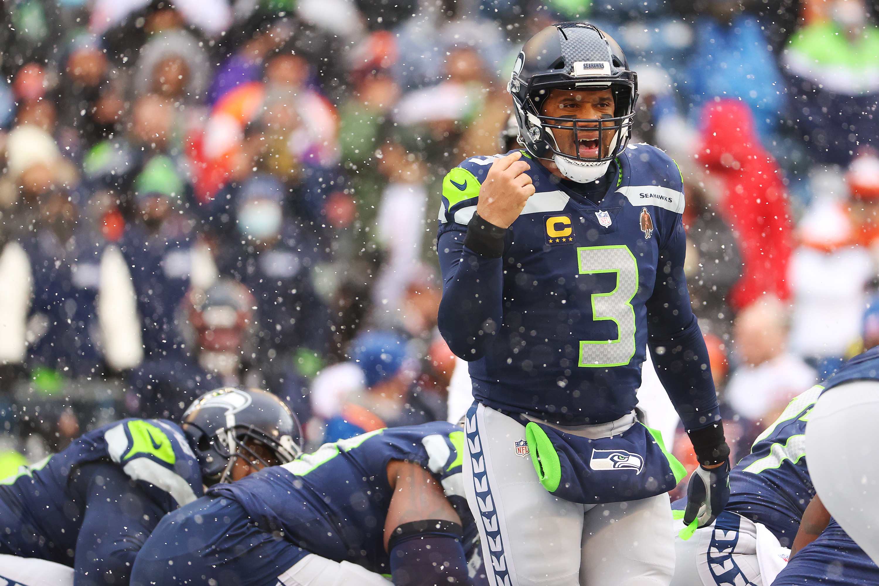 NFL】シーホークスQBウィルソンがブロンコスへトレード移籍 2つの1巡