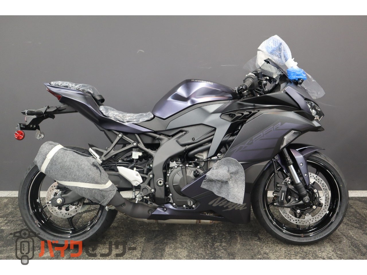 カワサキ NINJA ZX-25R SE 2025モデル メタリックマットミステリアス