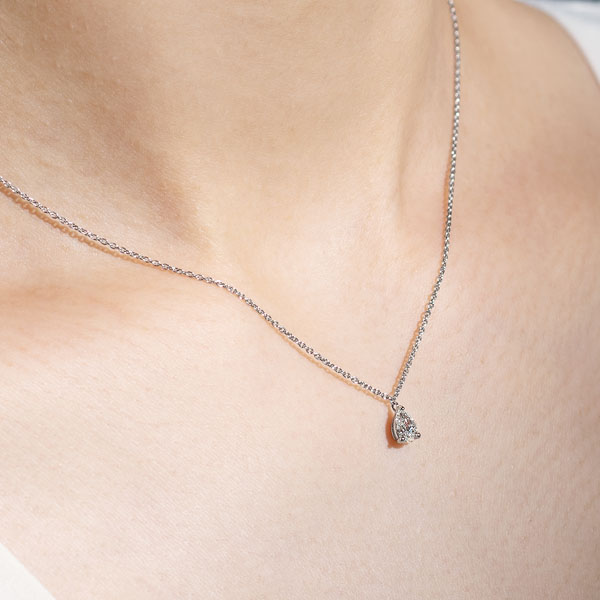 PT950 シンシア ペアシェイプ ソリティア ネックレス 45cm 0.3ct｜婚約