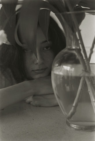 ライカ銀座店で「上田義彦写真展」－妻・桐島かれんさんと子ども4人の