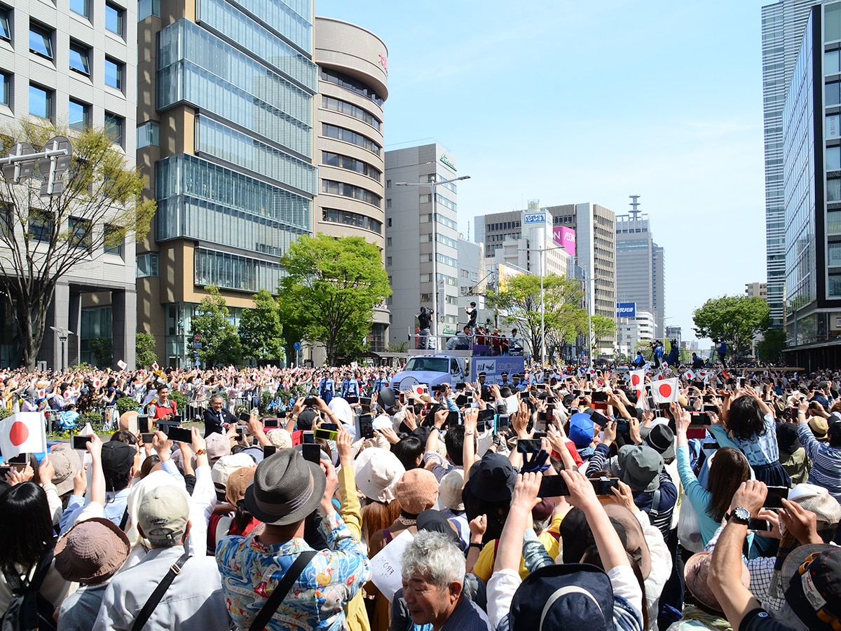 仙台で羽生結弦選手パレード（3） - 仙台経済新聞