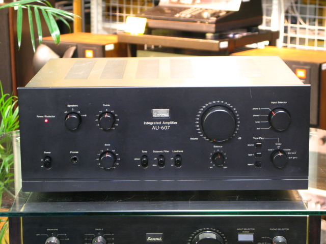 AU-607 SANSUIの買取価格 : 7,000円 中古オーディオ 高価買取・販売