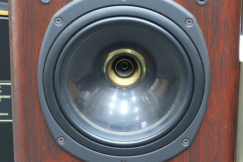 635 rosewood D50 TANNOY - 中古オーディオ 高価買取・販売 ハイファイ堂