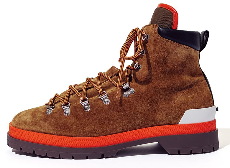 超ラグジュアリーな「エルメス」の登山靴で、お洒落の山をひと登り