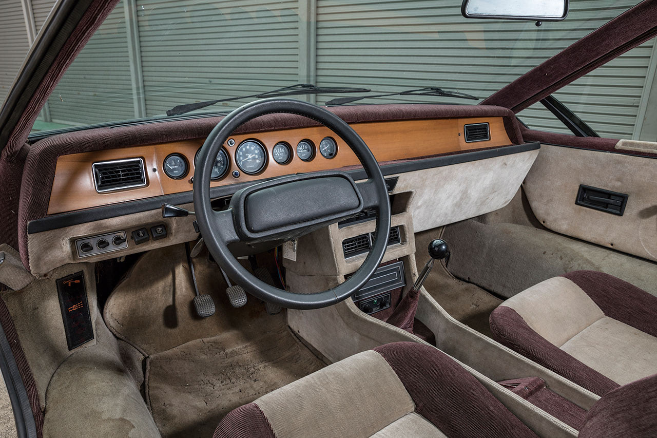 本国のマニアの間で行方不明とされてきたクルマが日本に！｜1974年式