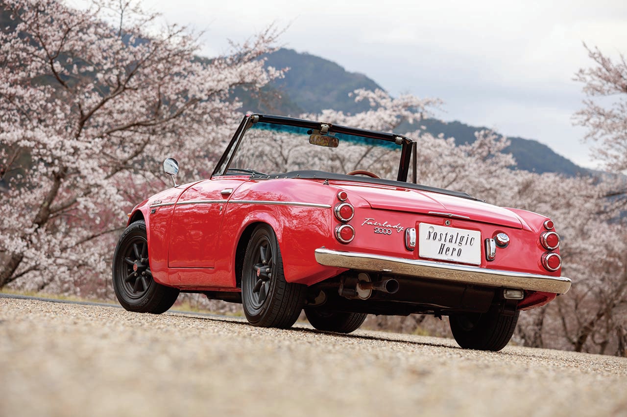 ホコリをかぶったSR311。その姿を見たオーナーは、すぐに購入を決断