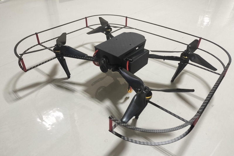 飛行時間2倍…TOMPLAが開発、新型ドローンの性能｜ニュースイッチ by